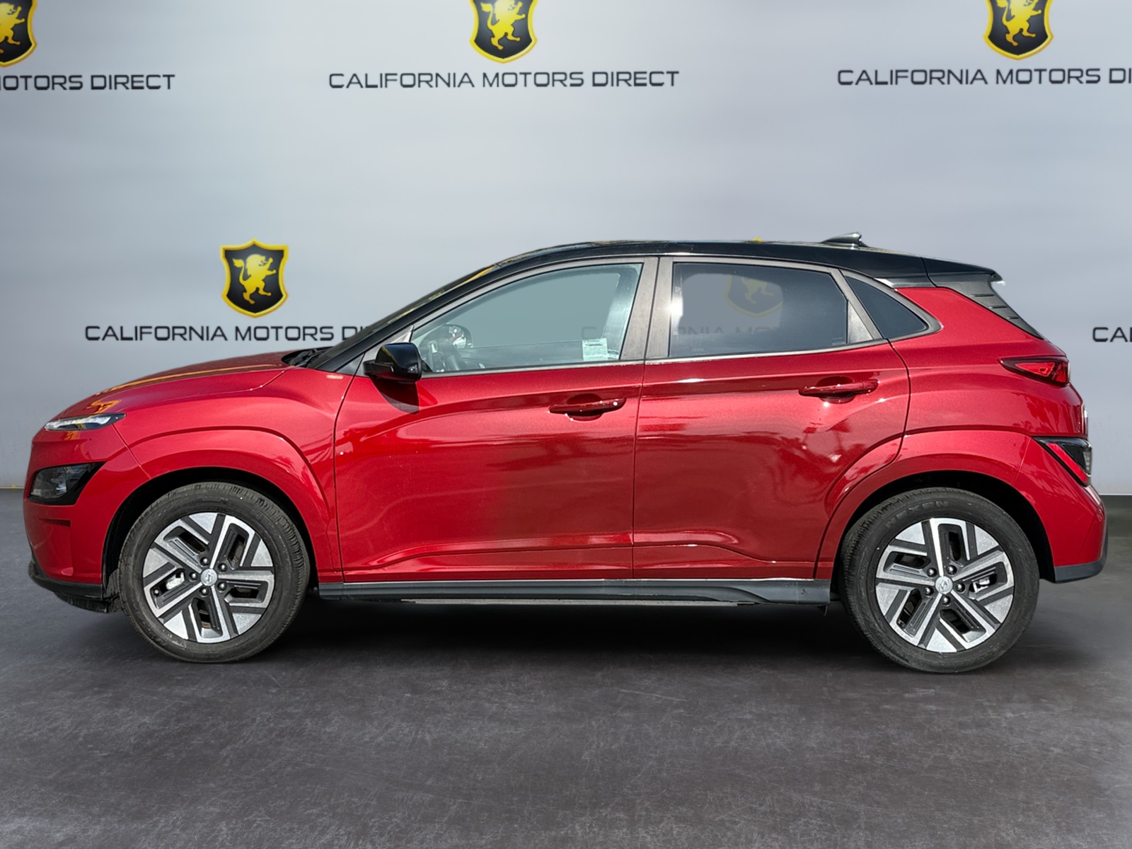 2022 Hyundai Kona Electric SEL photo 2