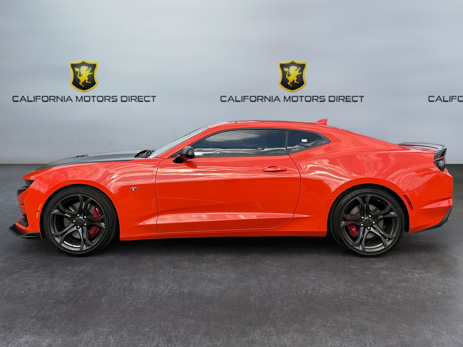 2019 Chevrolet Camaro 1SS photo 2