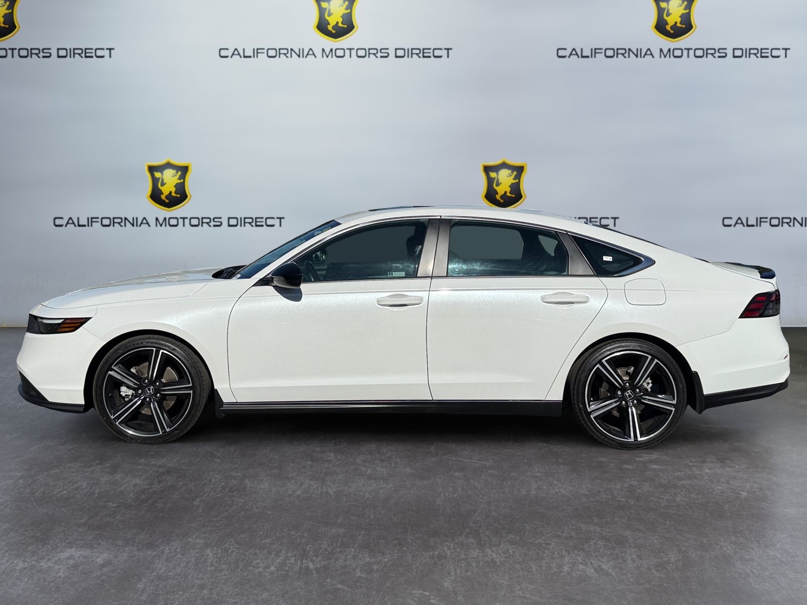 2024 Honda Accord Hybrid Sport photo 2