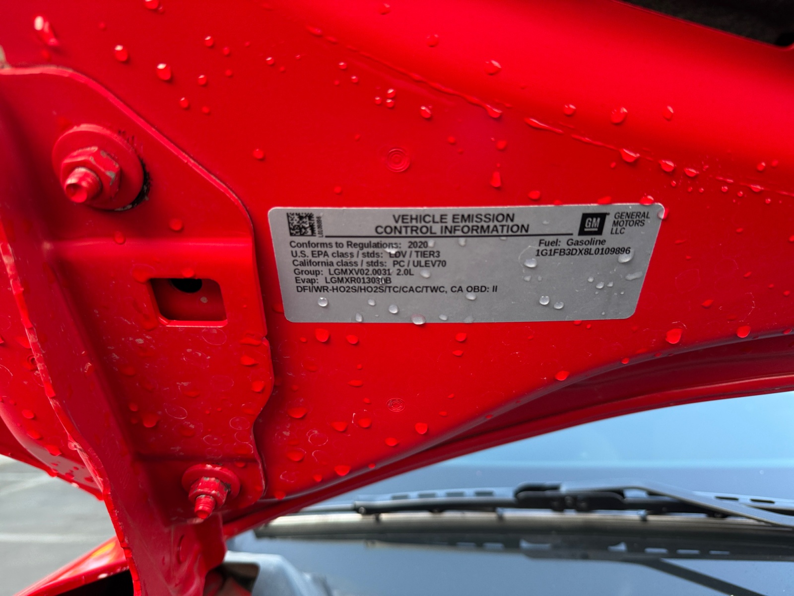 2020 Chevrolet Camaro 1LT photo 2