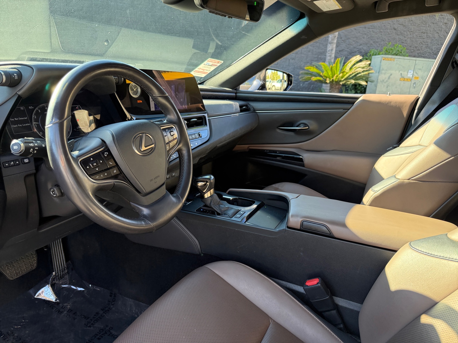Sold 2023 Lexus ES 300h in Montclair