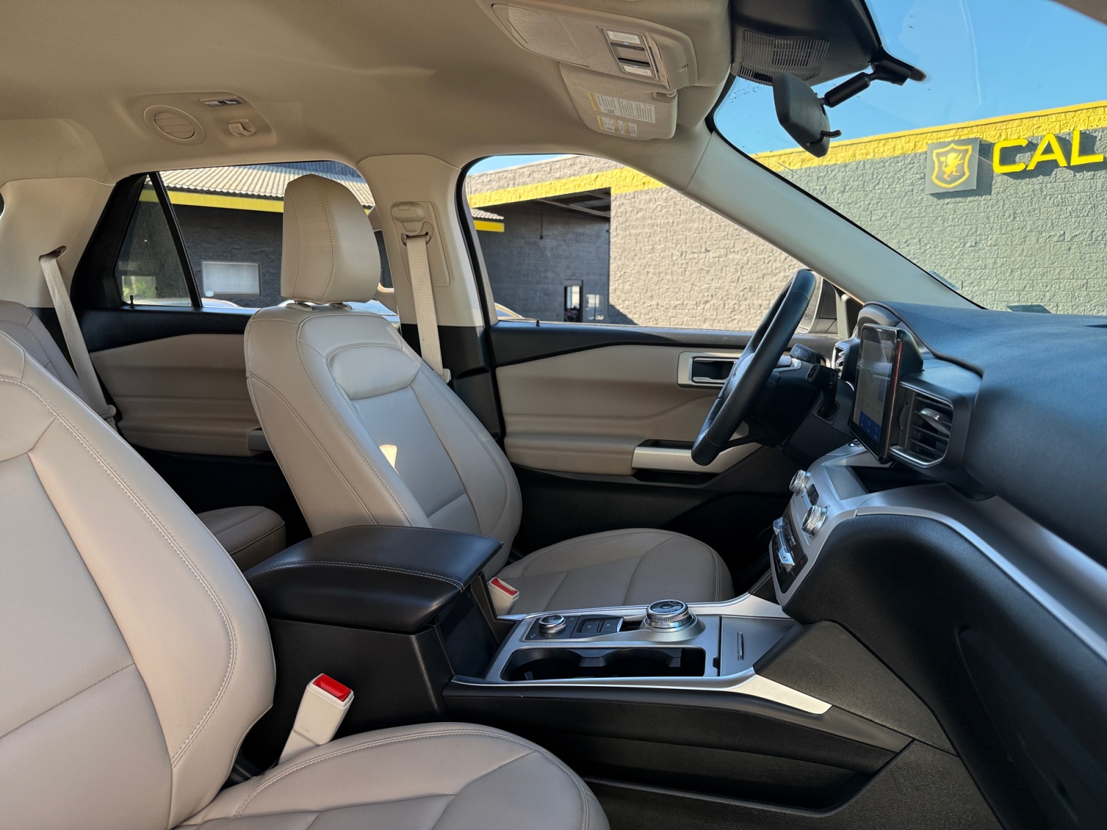 Sold 2023 Ford Explorer XLT in Montclair