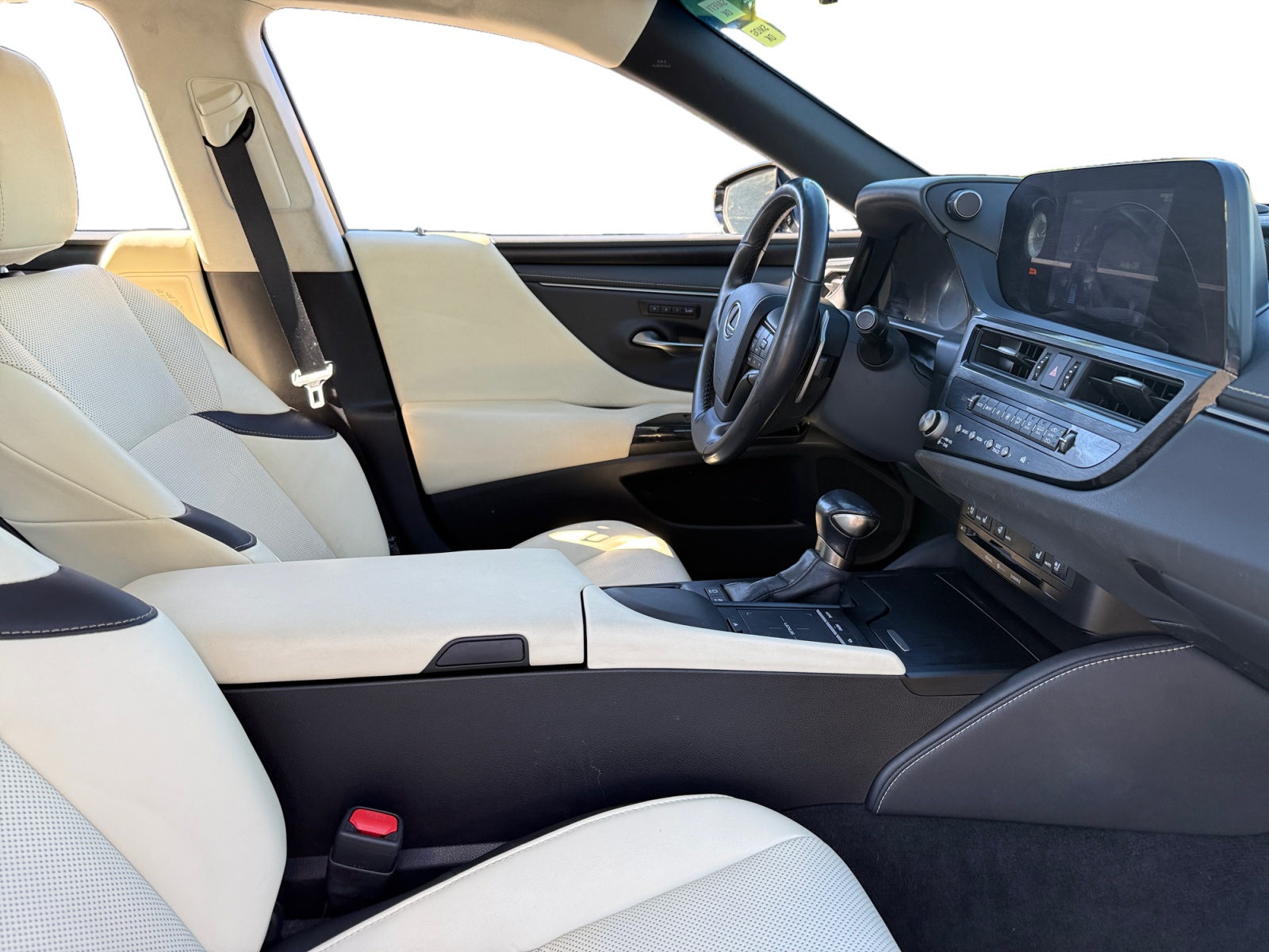Sold 2022 Lexus ES 300h in Montclair