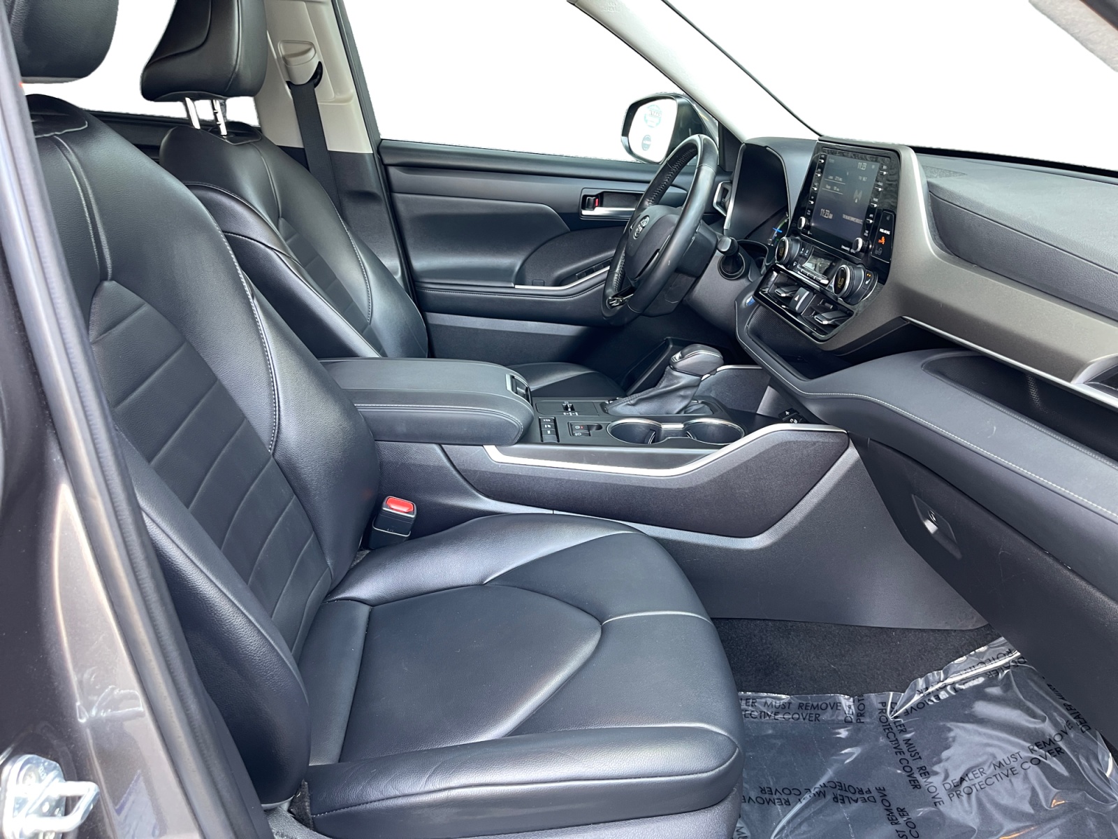 Sold 2021 Toyota Highlander Hybrid XLE in Montclair