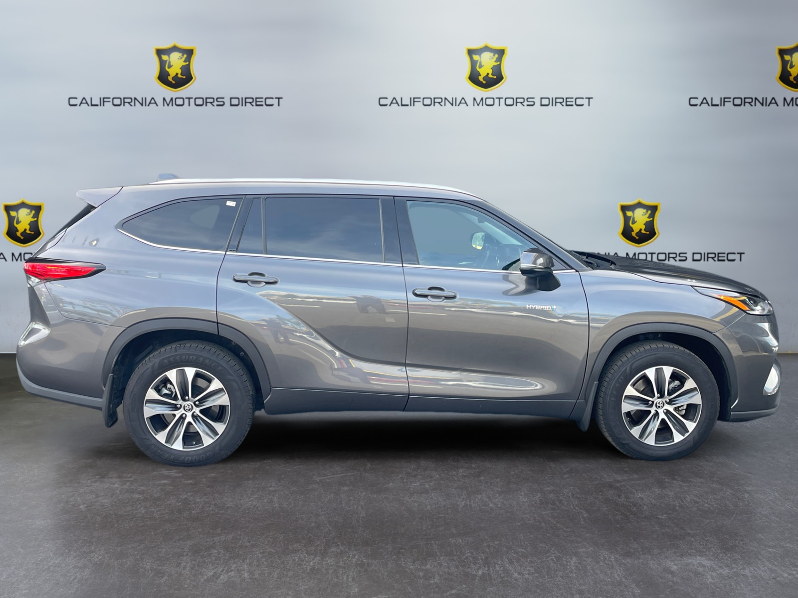 Sold 2021 Toyota Highlander Hybrid XLE in Montclair