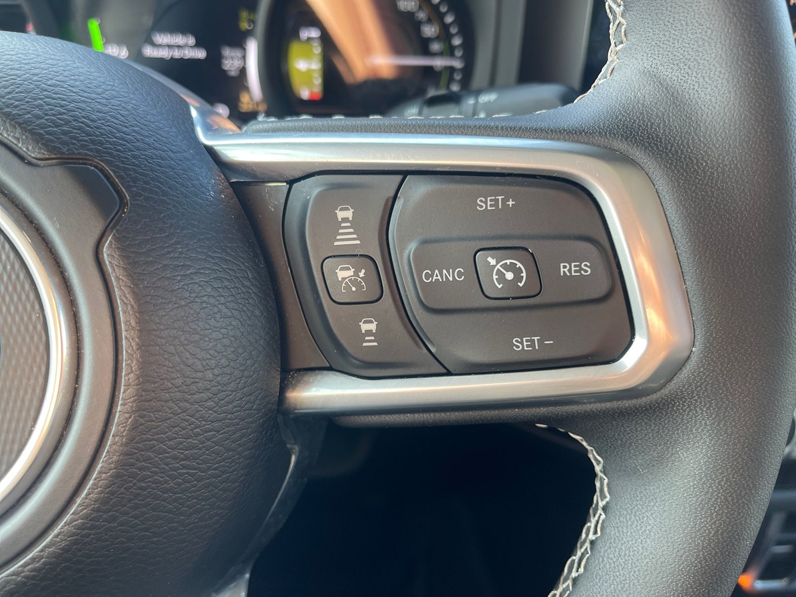 2025 Jeep Wrangler 4xe Sahara 4XE - Photo 17