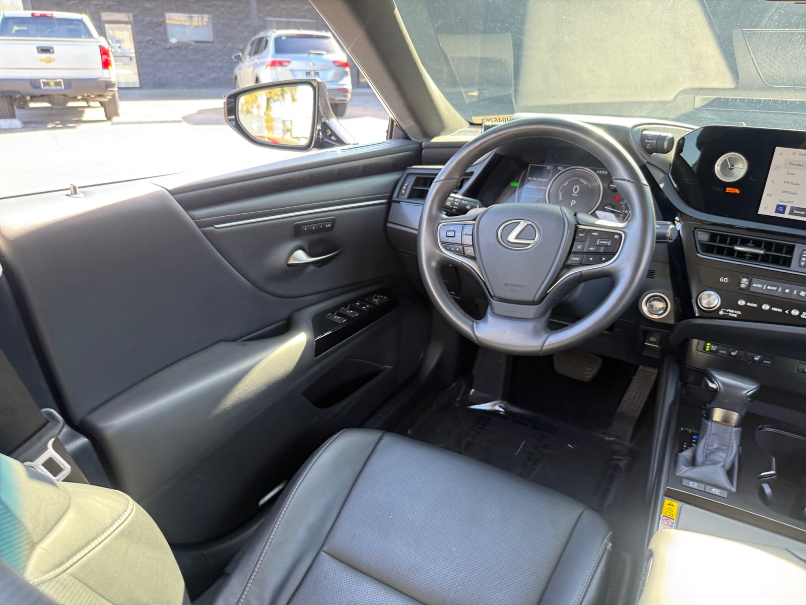 Sold 2024 Lexus ES 300h in Montclair