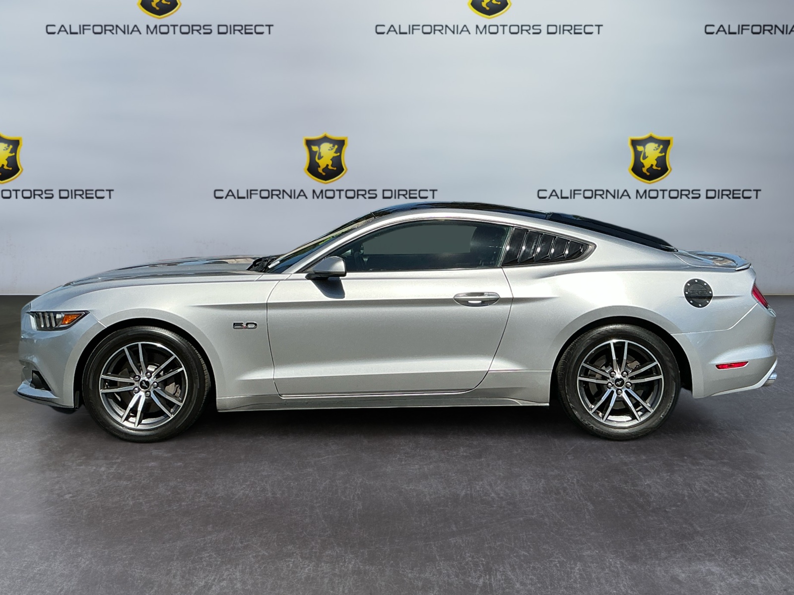 2016 Ford Mustang GT - Photo 2