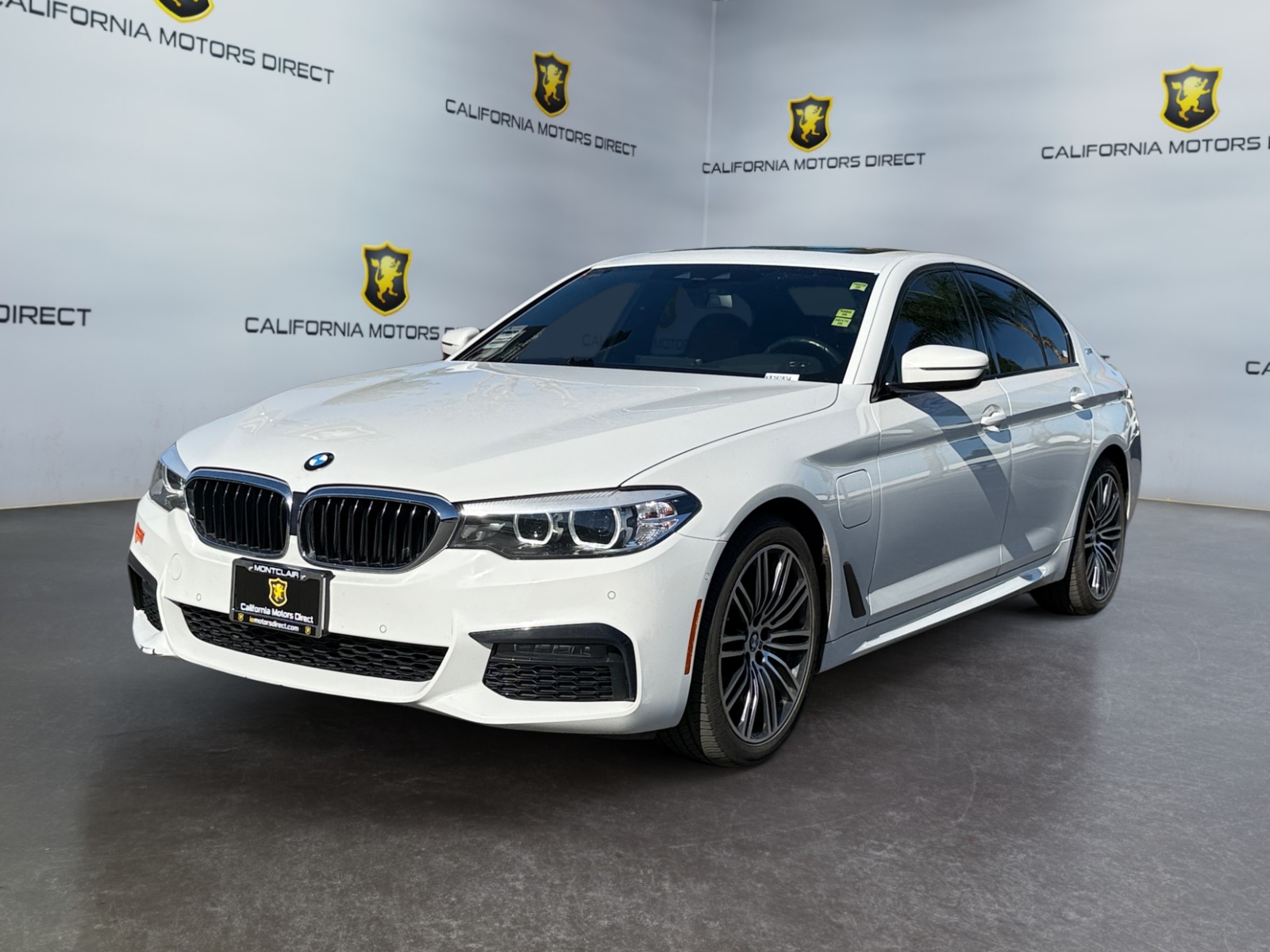 BMW 5 Series photo 21