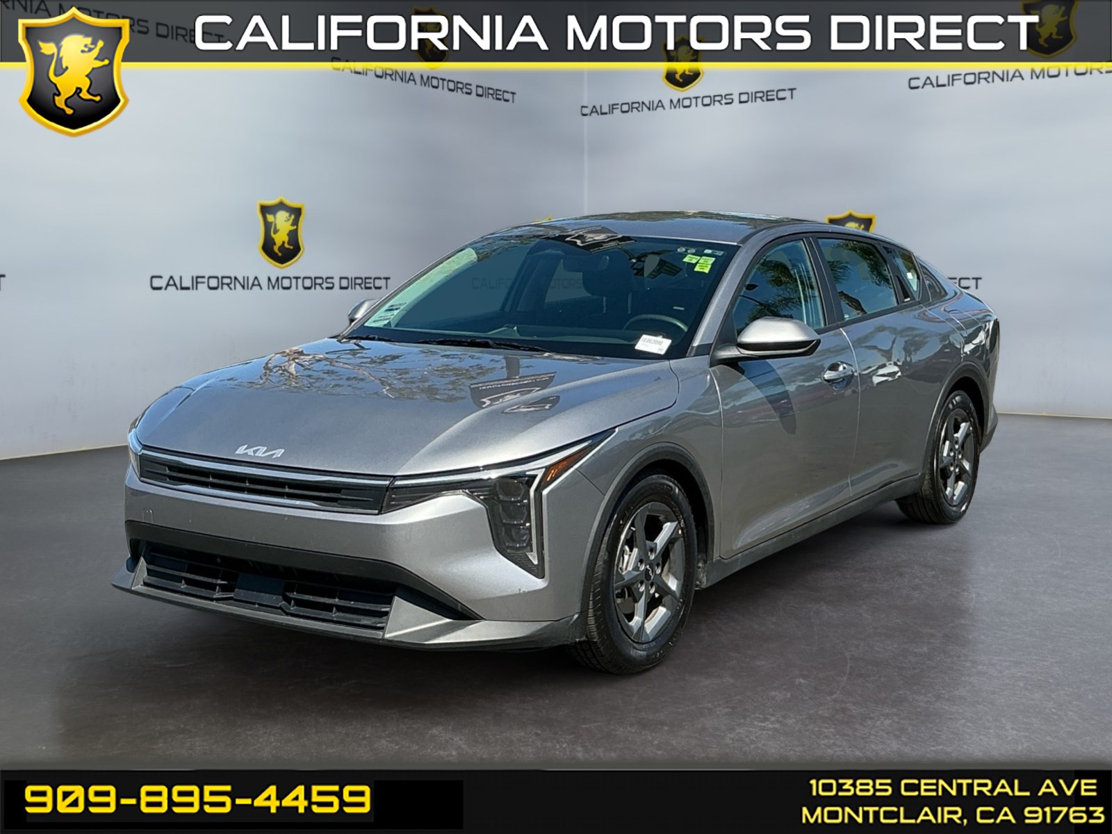2025 Kia K4 LXS AT's photo