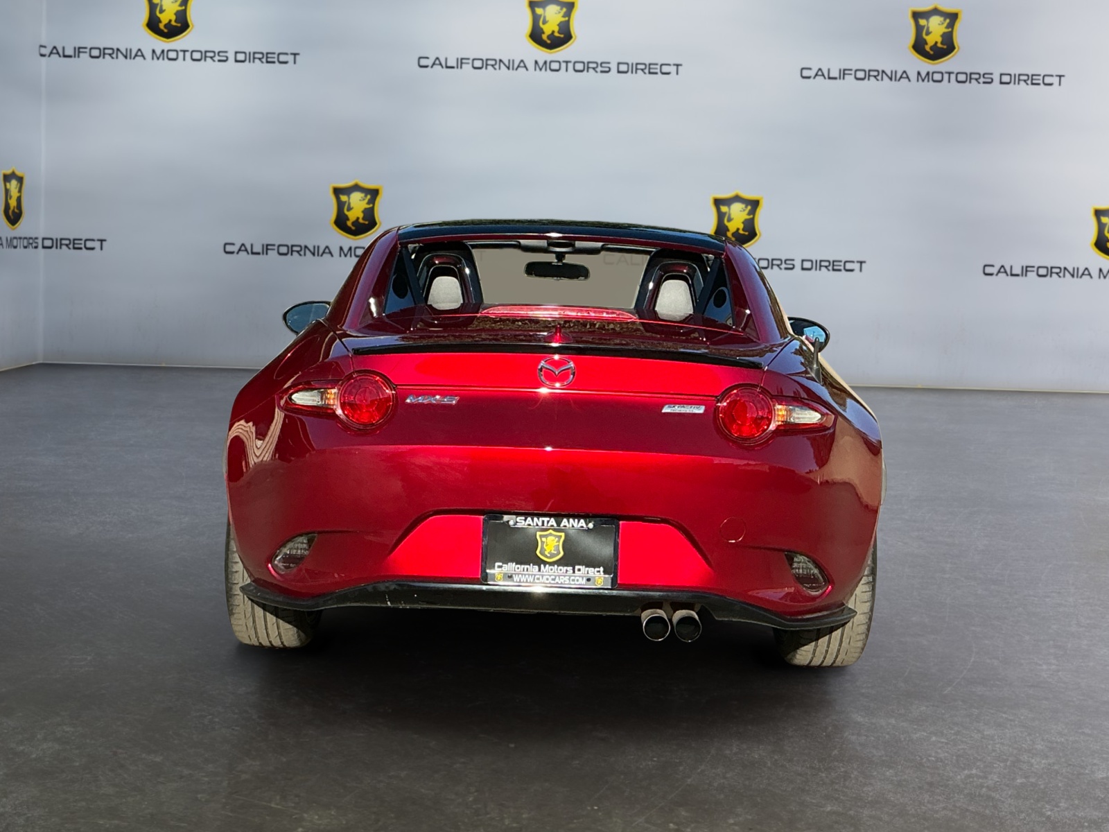 View vehicle photo 6