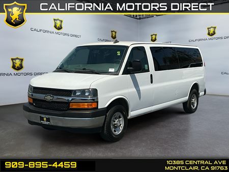 2017 Chevrolet Express Passenger LT