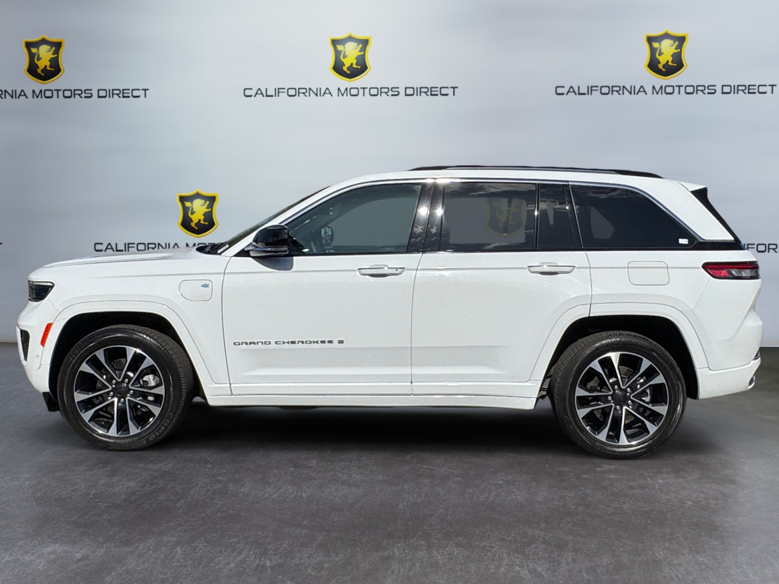 Sold 2023 Jeep Grand Cherokee 4xe Overland in Montclair