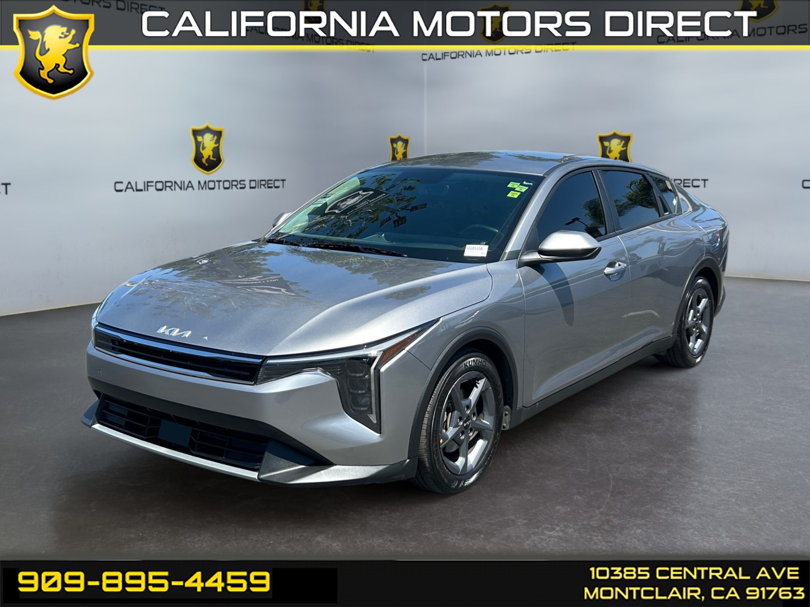 2025 Kia K4 EX AT's photo