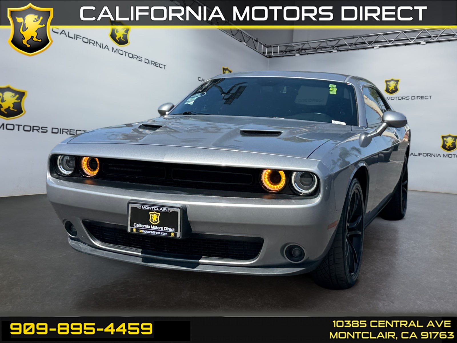 2018 Dodge Challenger SXT's photo
