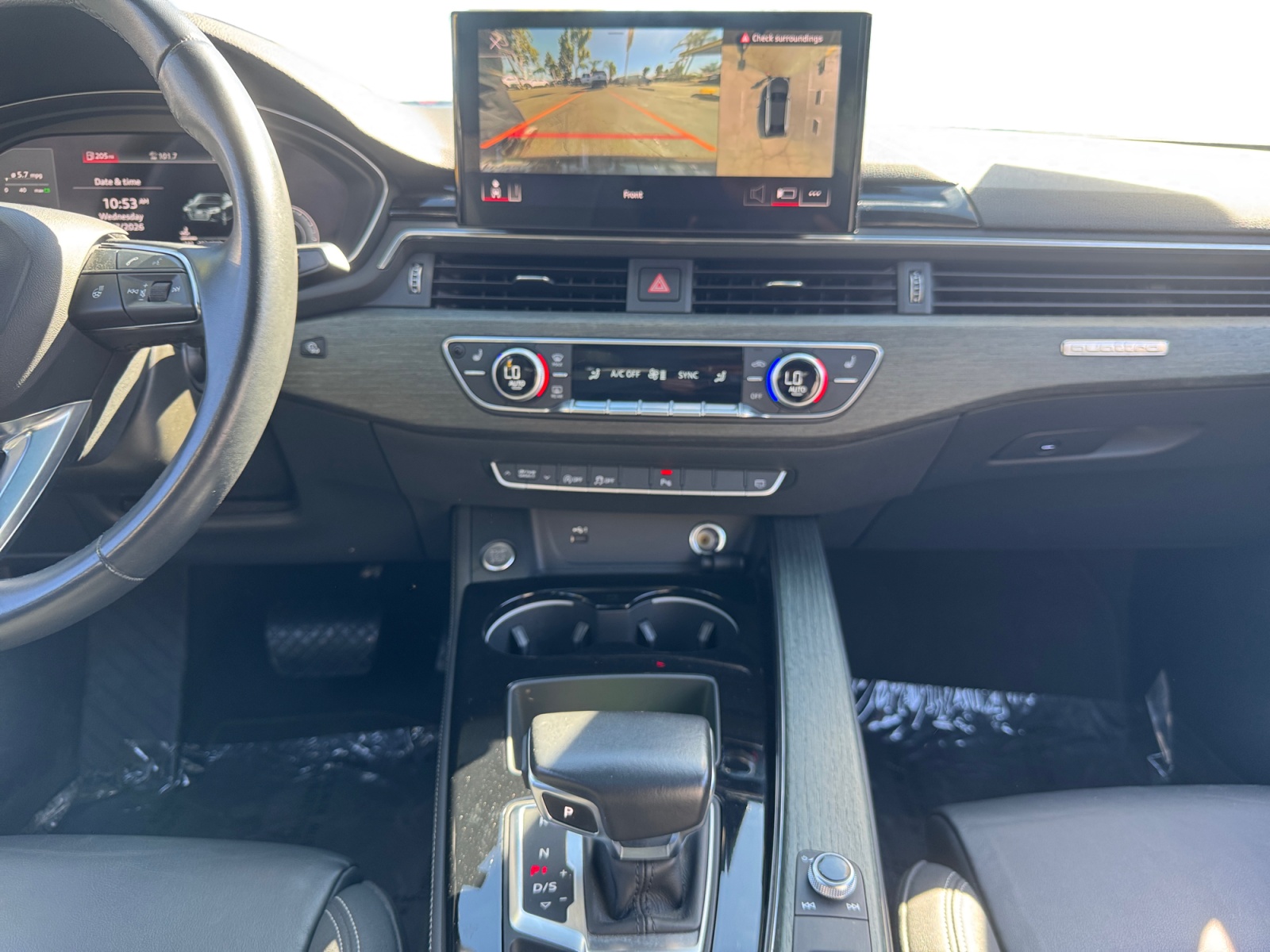 Audi A4 photo 11