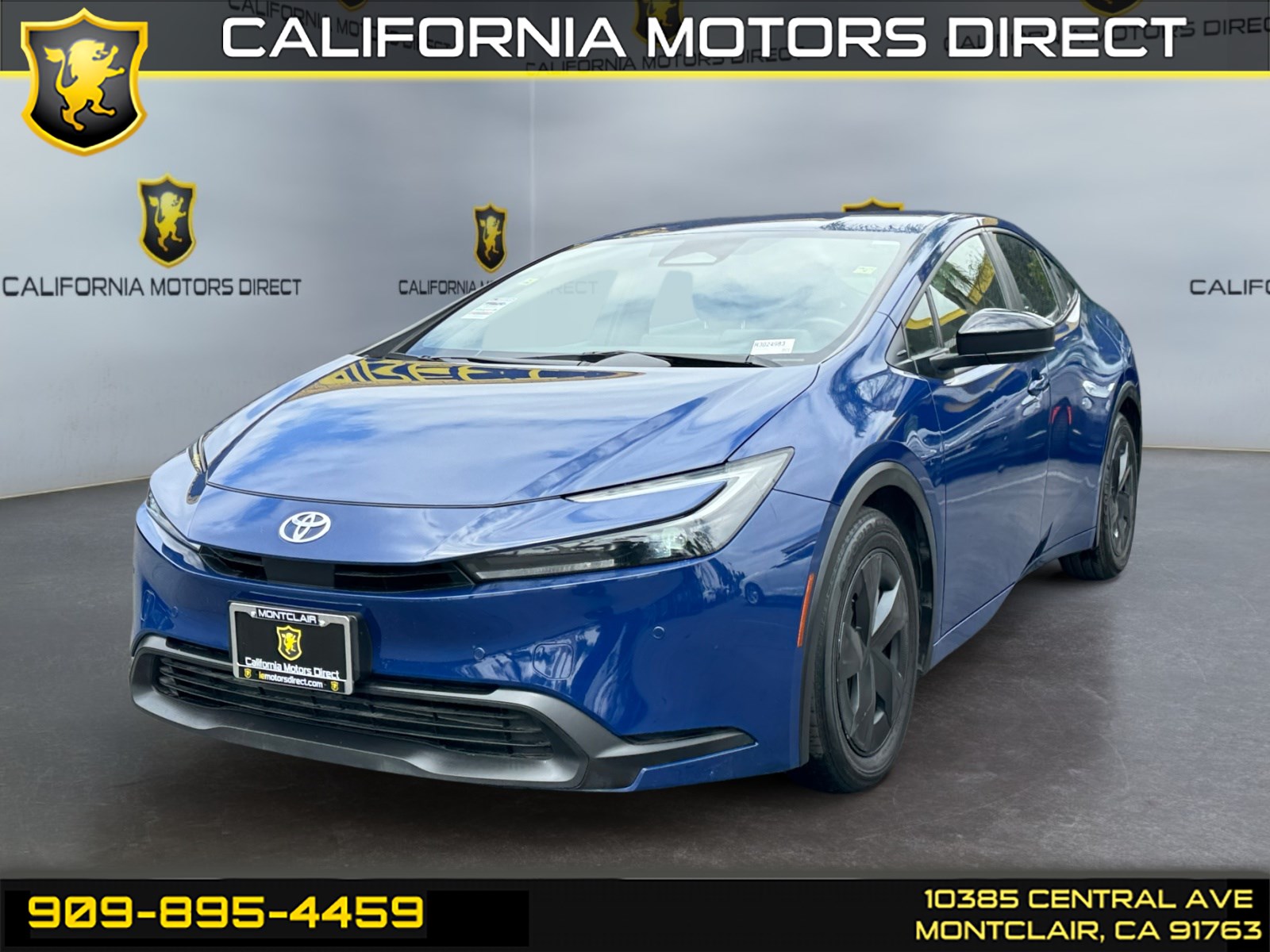 2024 Toyota Prius LE FWD's photo