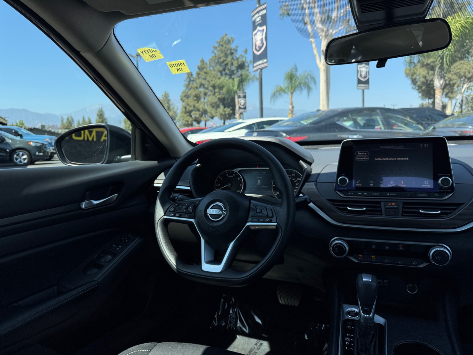 2025 Nissan Altima SV - Photo 17