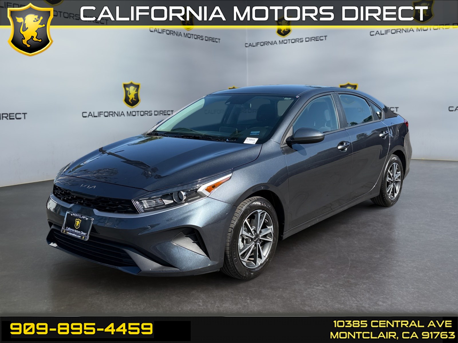2024 Kia Forte LXS AT's photo