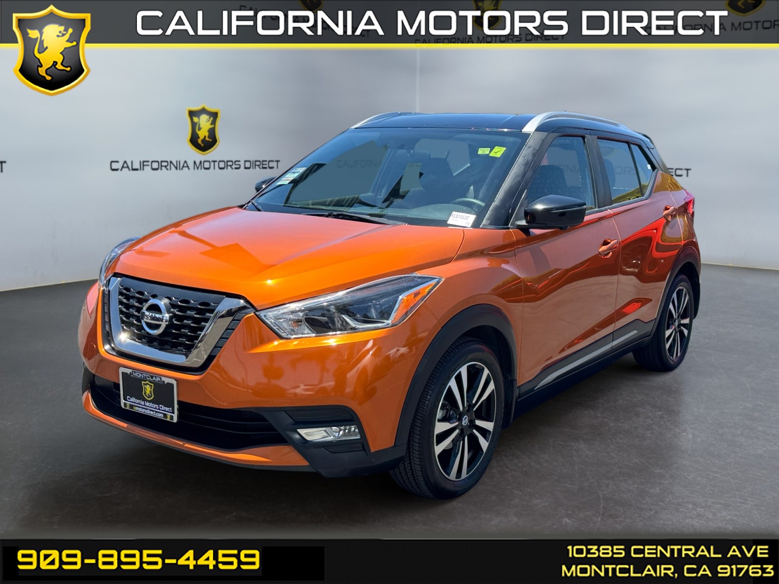 2019 Nissan Kicks SR FWD photo