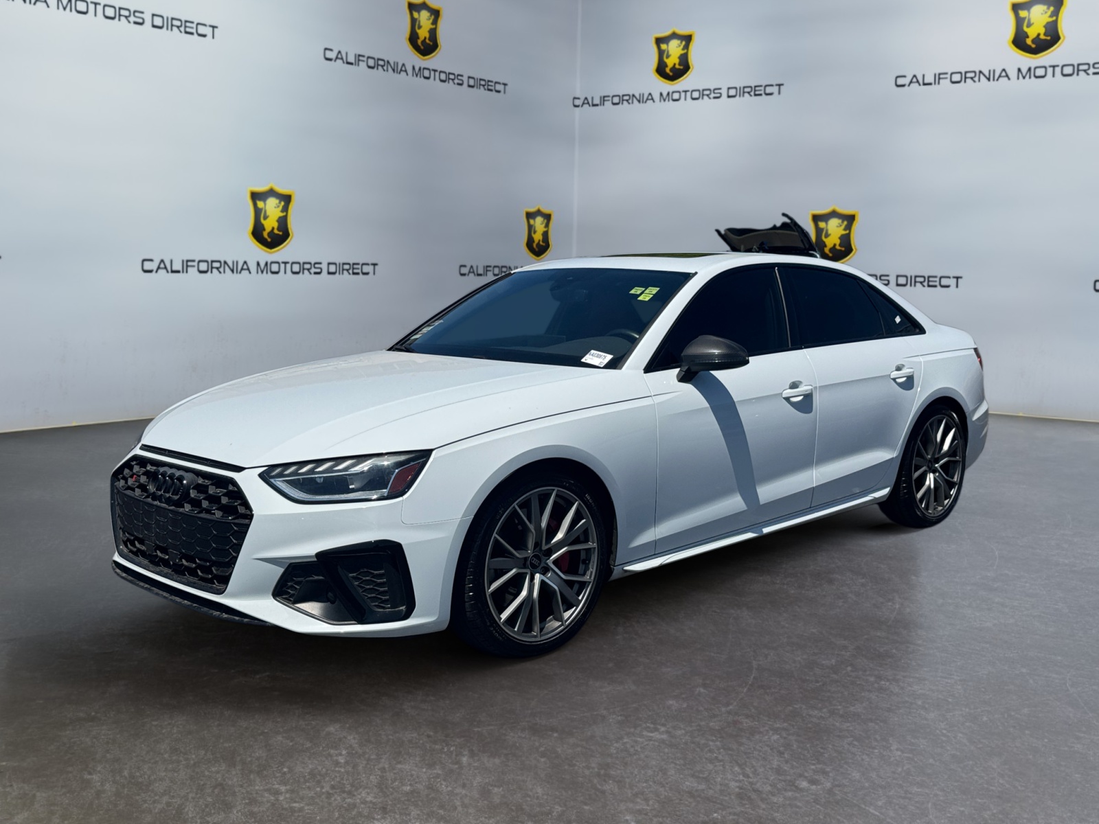 Audi S4 photo 24