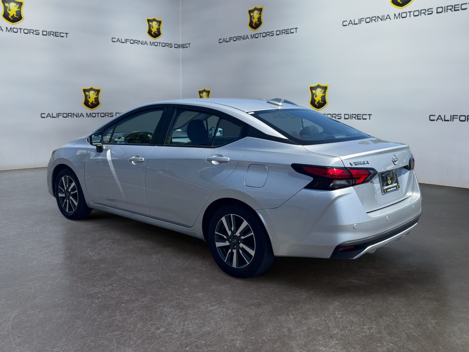 2025 Nissan Versa Sedan SV - Photo 3