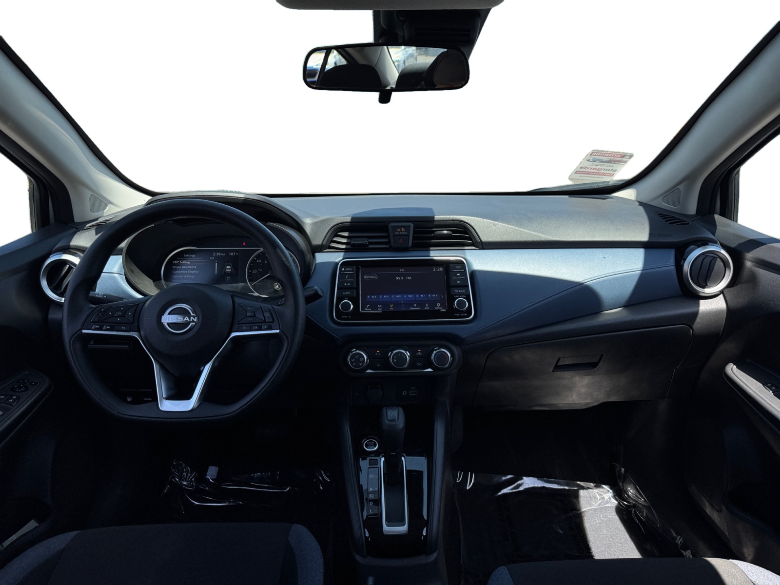 2025 Nissan Versa Sedan SV - Photo 10