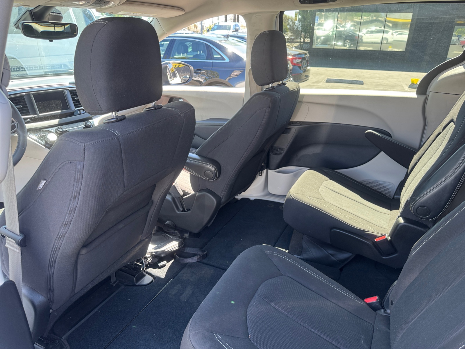 Chrysler Voyager photo 20