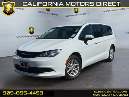 2023 Chrysler Voyager LX