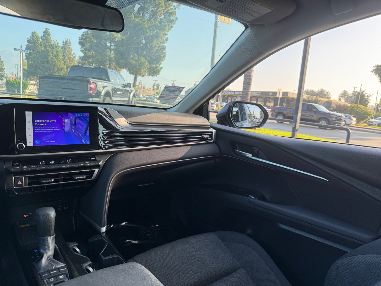 2025 Toyota Camry LE - Photo 20