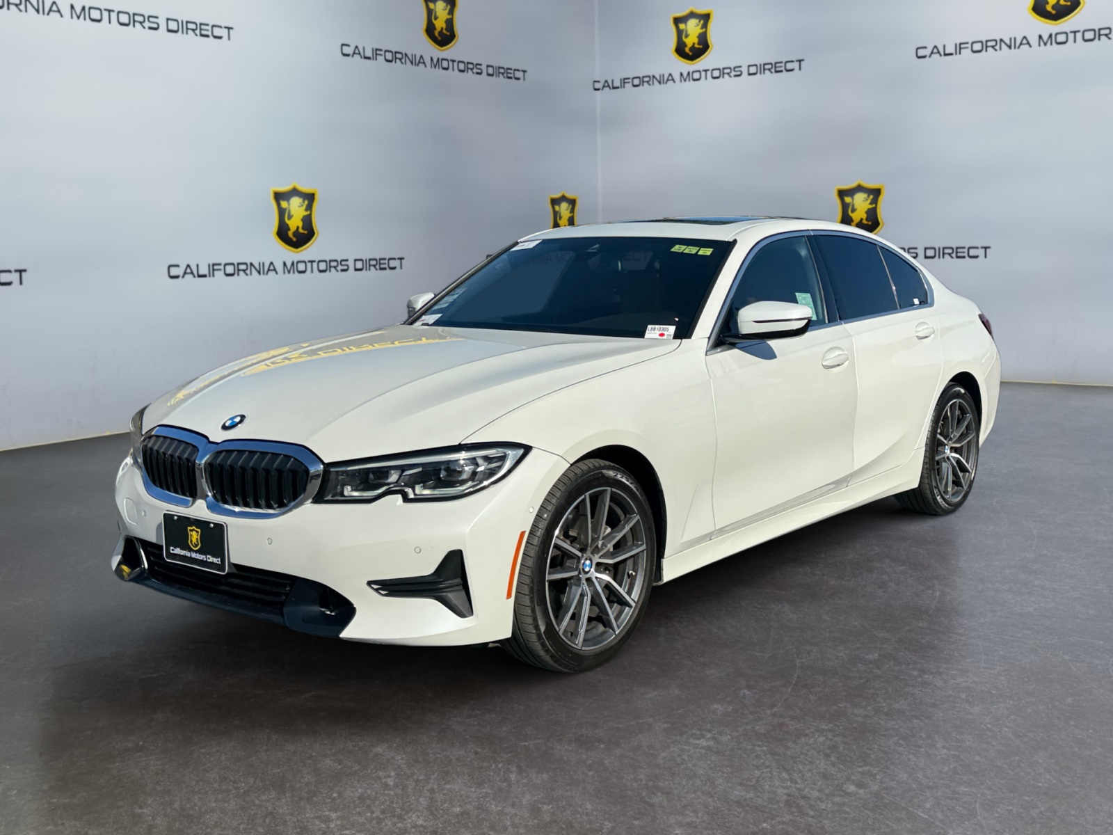 BMW 3 Series photo 24