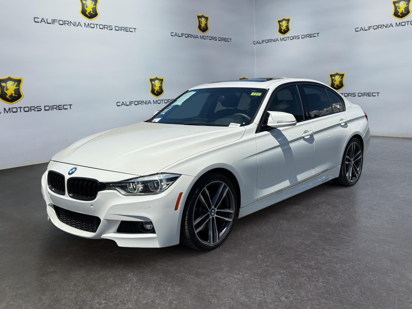 BMW 3 Series photo 24