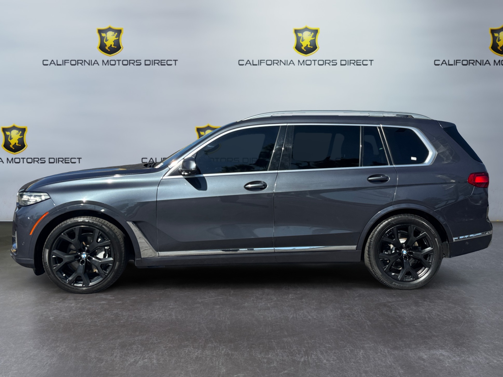 BMW X7 photo 2