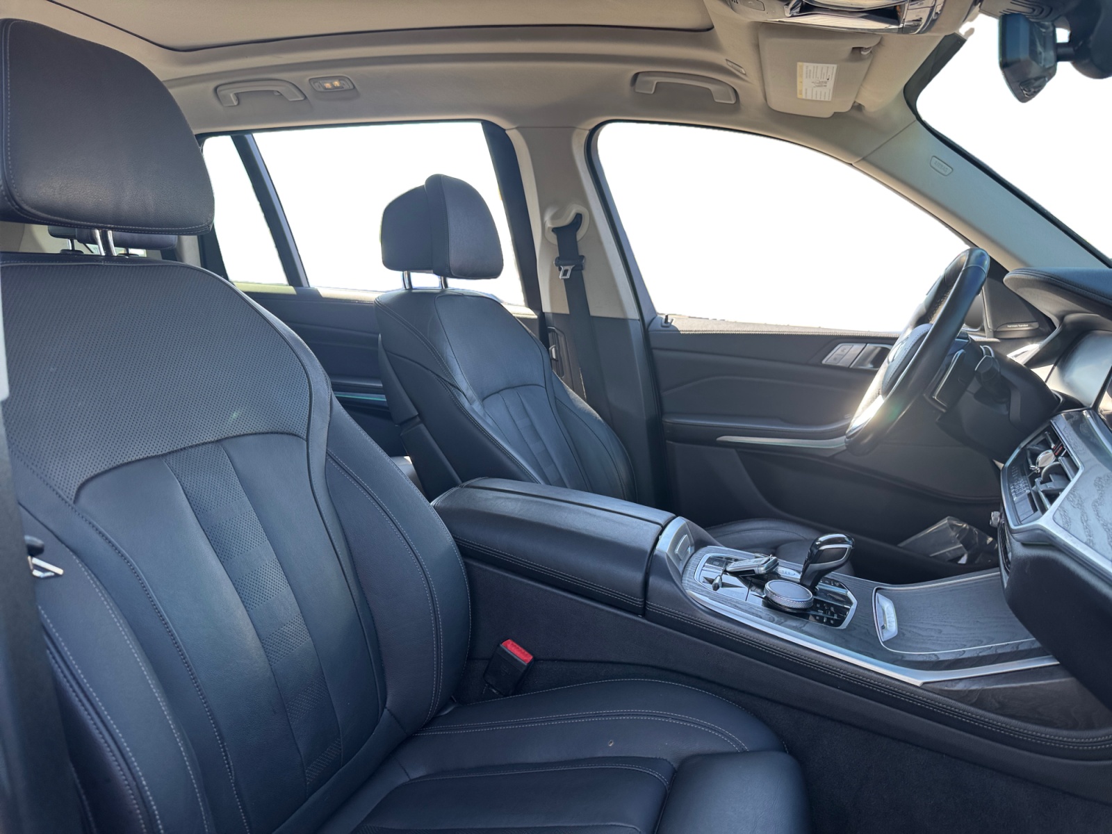 BMW X7 photo 15