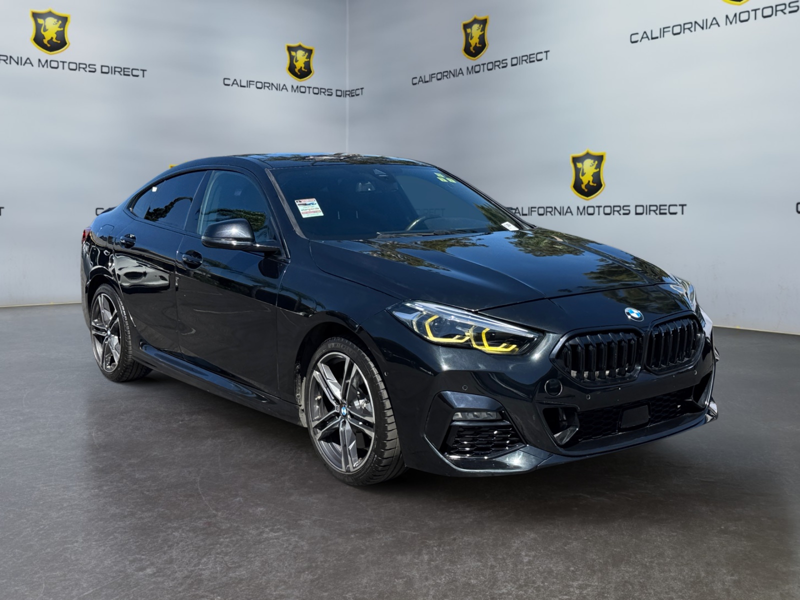 BMW 2 Series photo 7