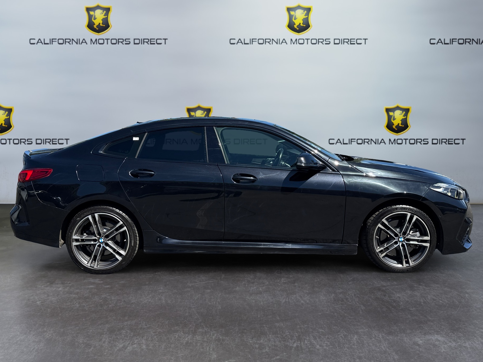 BMW 2 Series photo 6