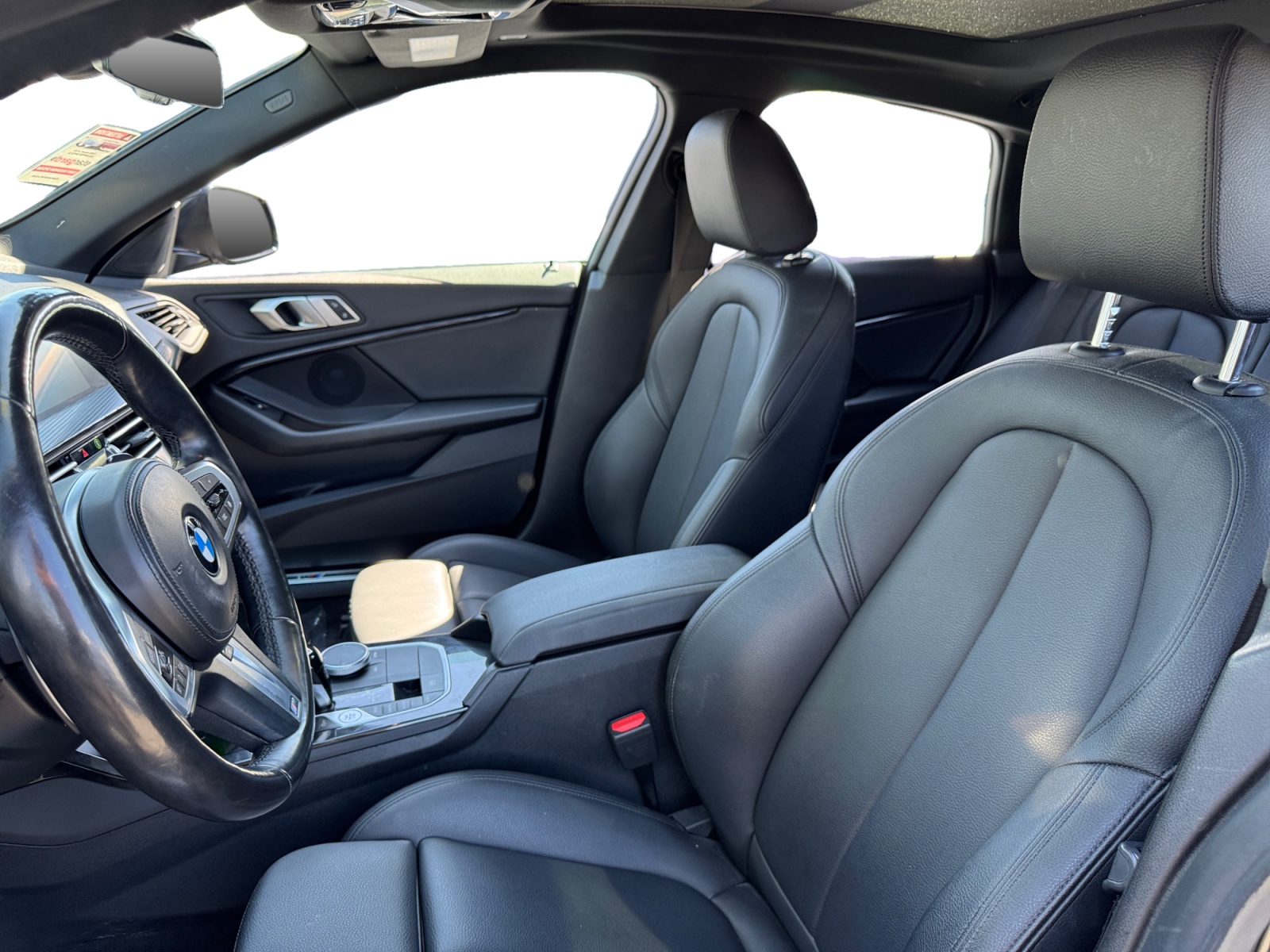 BMW 2 Series photo 9