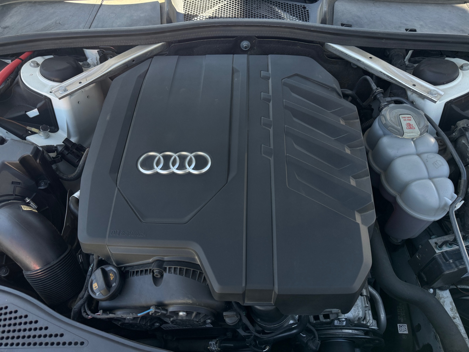 Audi A4 photo 18