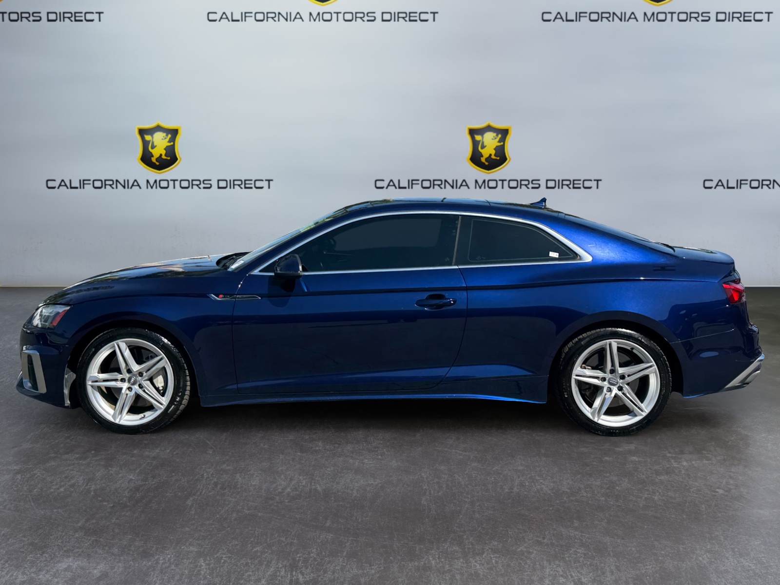 Audi A5 photo 2