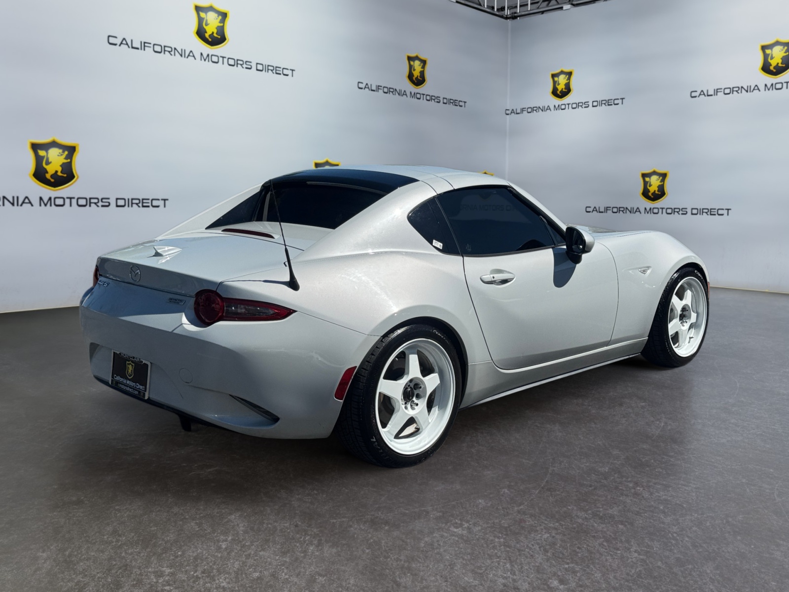 Photo 5