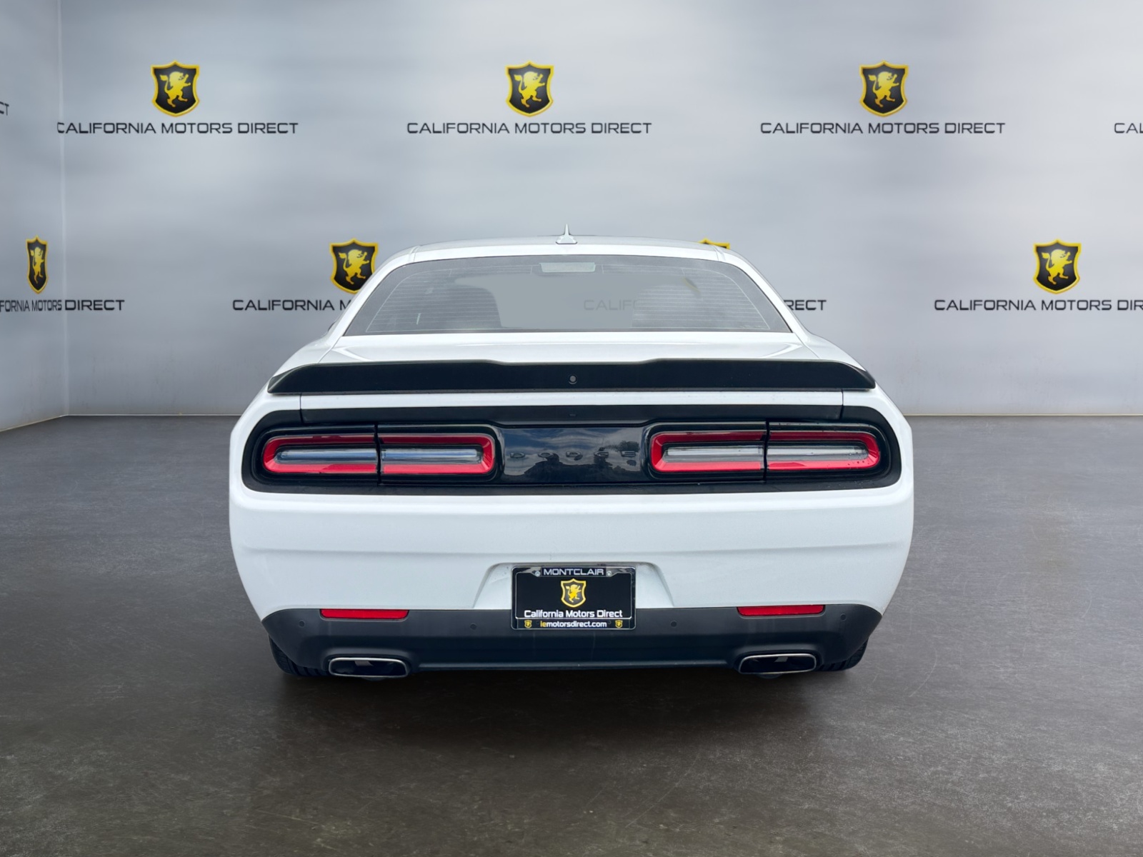 Dodge Challenger photo 4