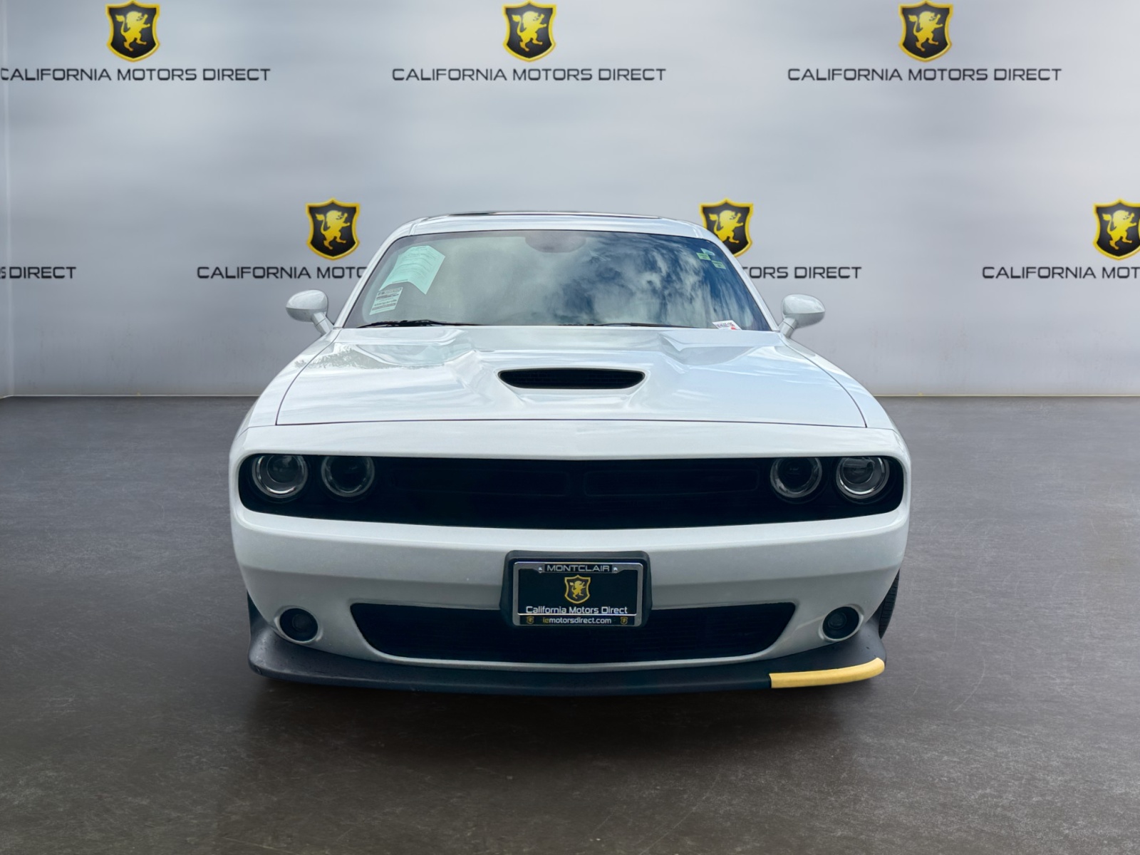Dodge Challenger photo 8
