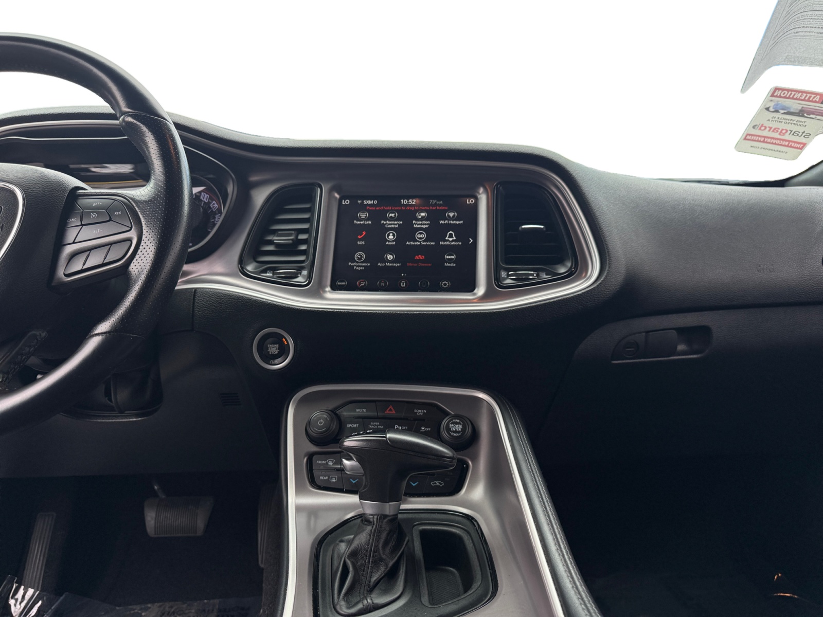 Dodge Challenger photo 11