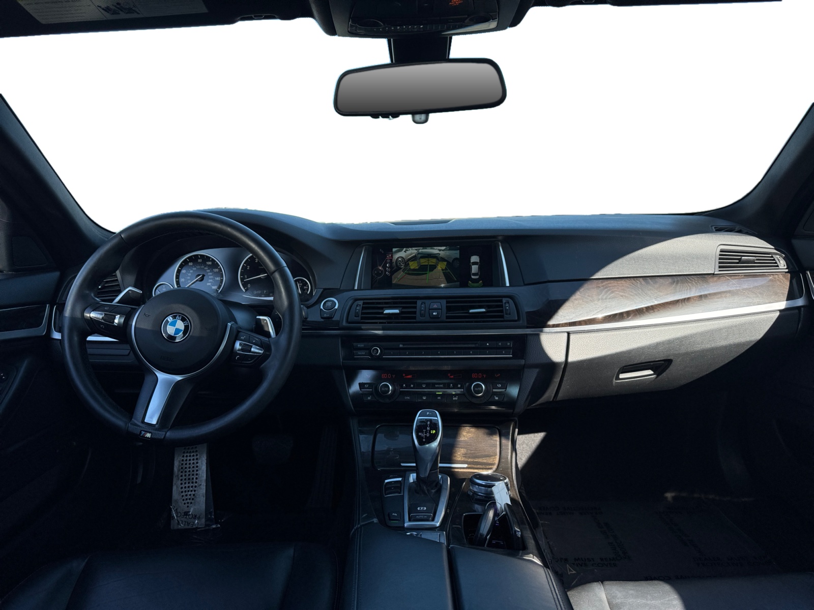 BMW 5 Series photo 7