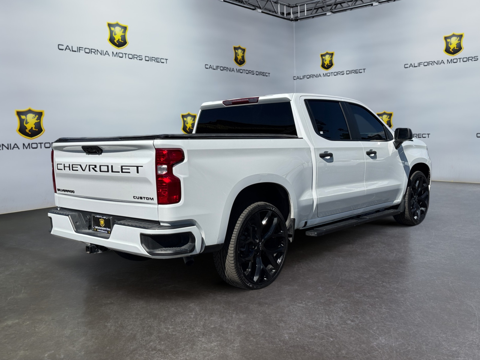 Chevrolet Silverado photo 5