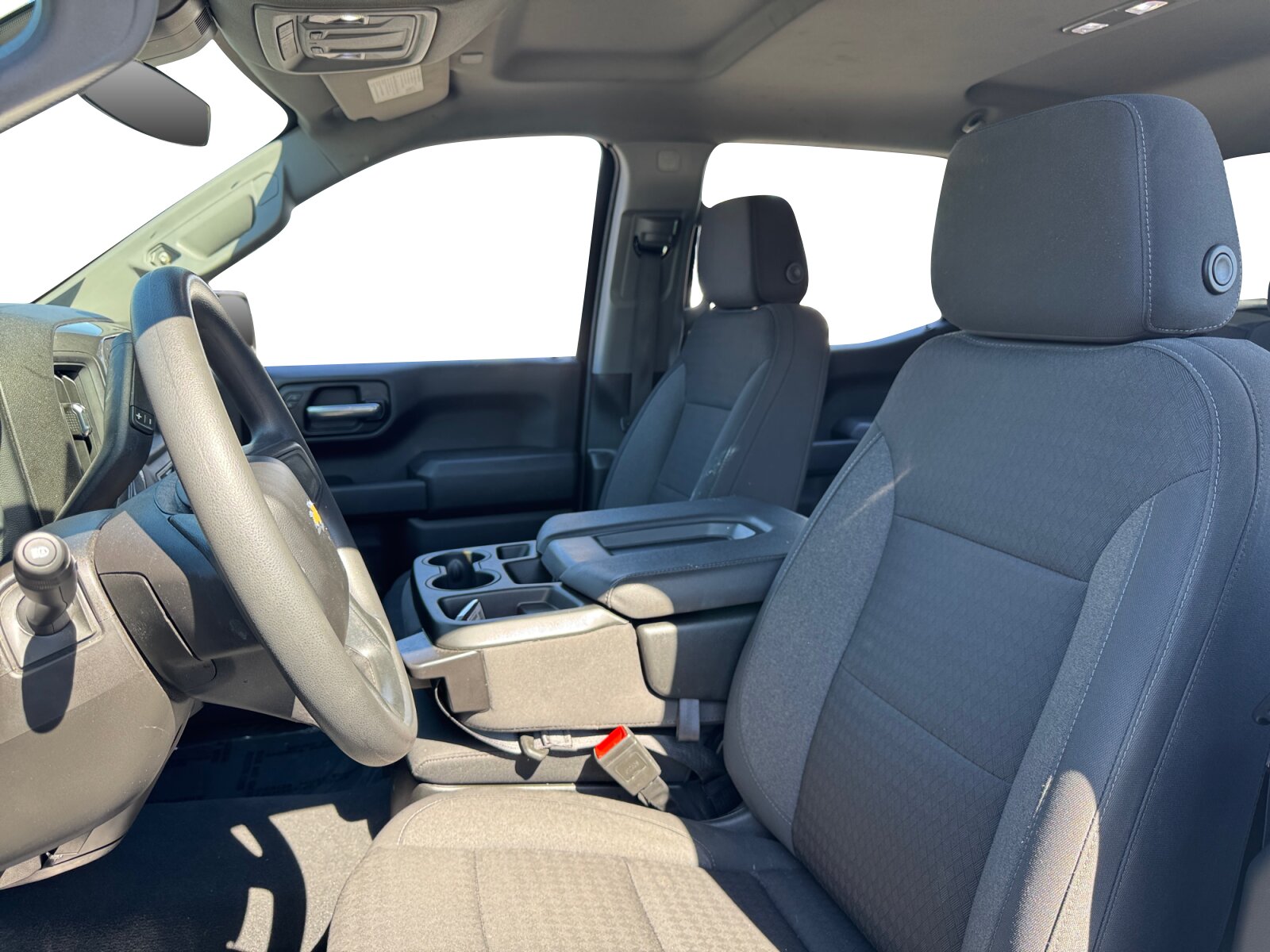 Chevrolet Silverado photo 9