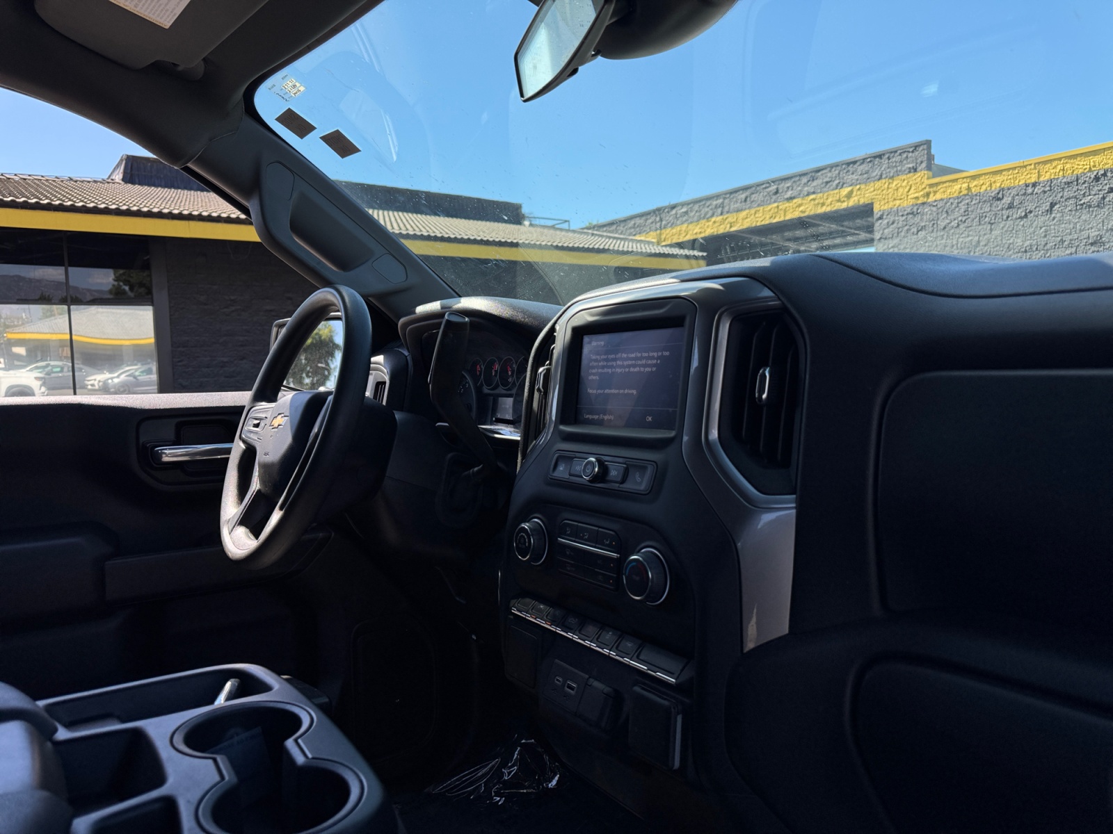 Chevrolet Silverado photo 18