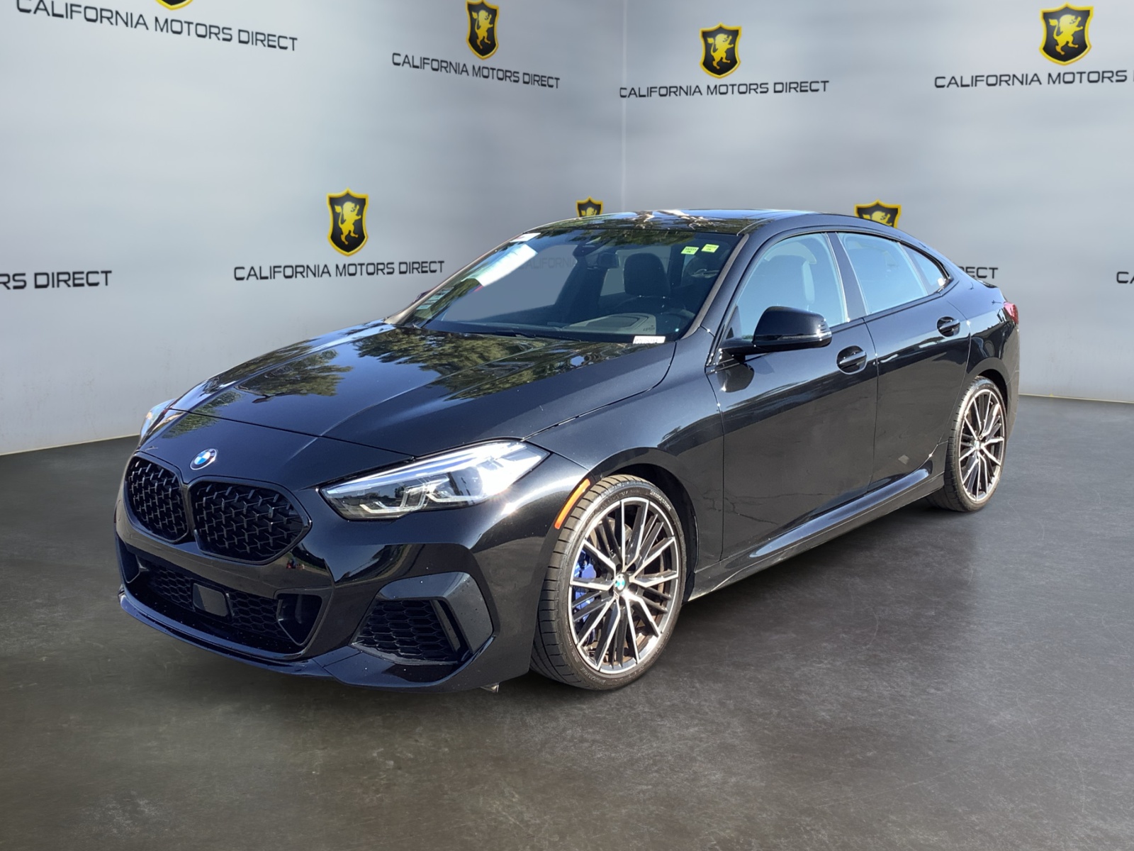 BMW 2 Series photo 22