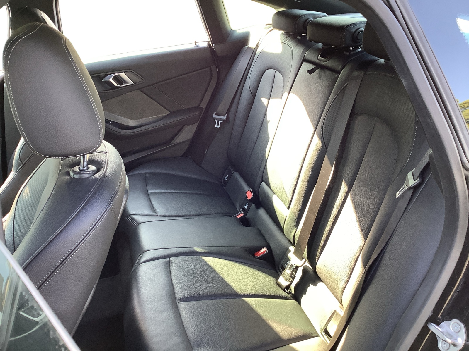 BMW 2 Series photo 13