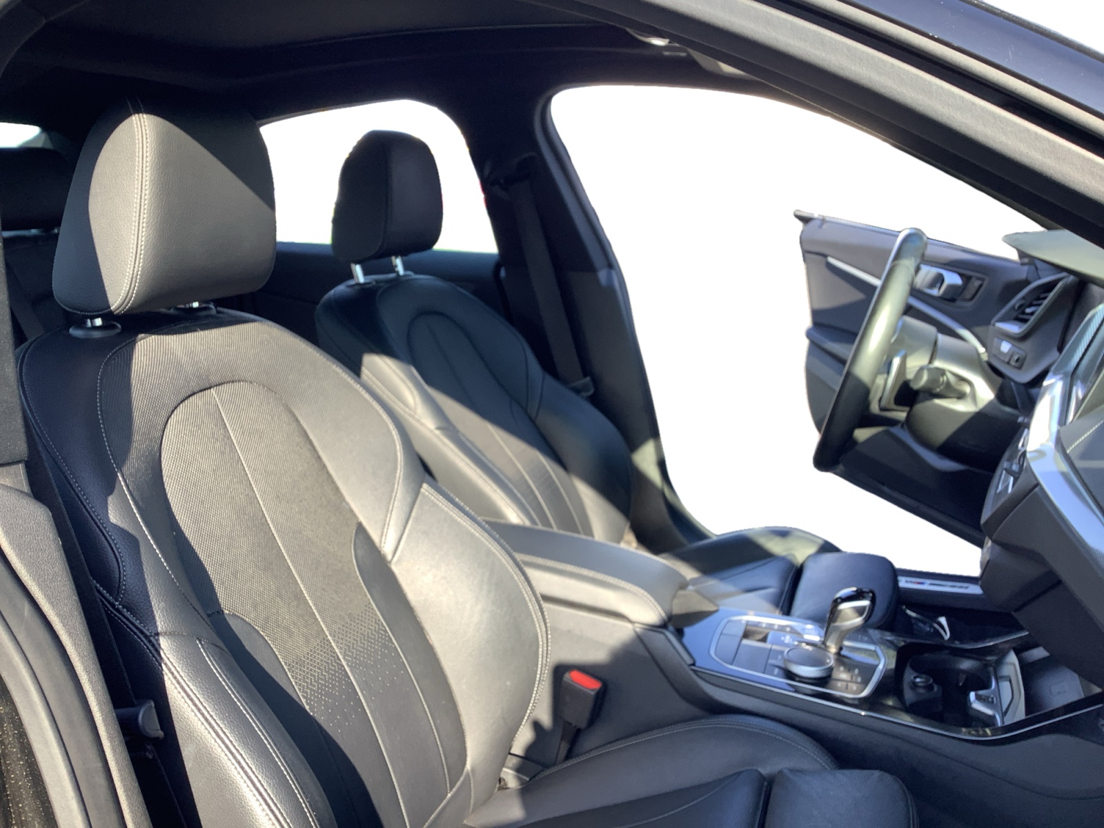 BMW 2 Series photo 15